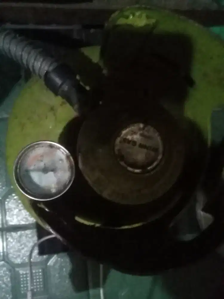 Jual Bu,Tabung gas 3kg,Masi ada isi setengah