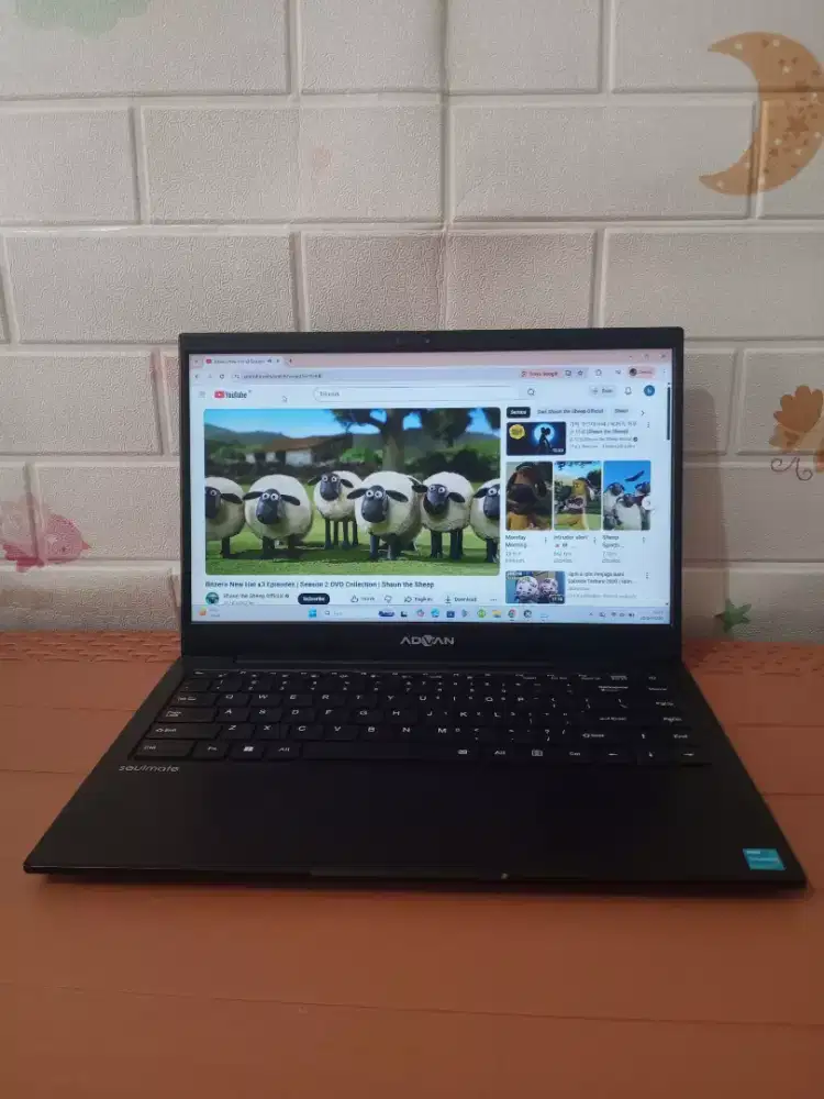 Laptop Murah Advan soulmate Celeron ram 4/128gb bodi slim