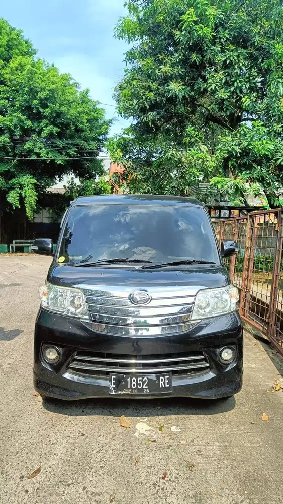 Jual Daihatsu Luxio