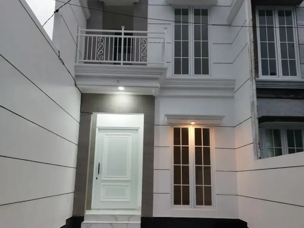 RUMAH READYSTOK BARU 2 LANTAI DI MARGAHAYU RAYA KOTA BANDUNG