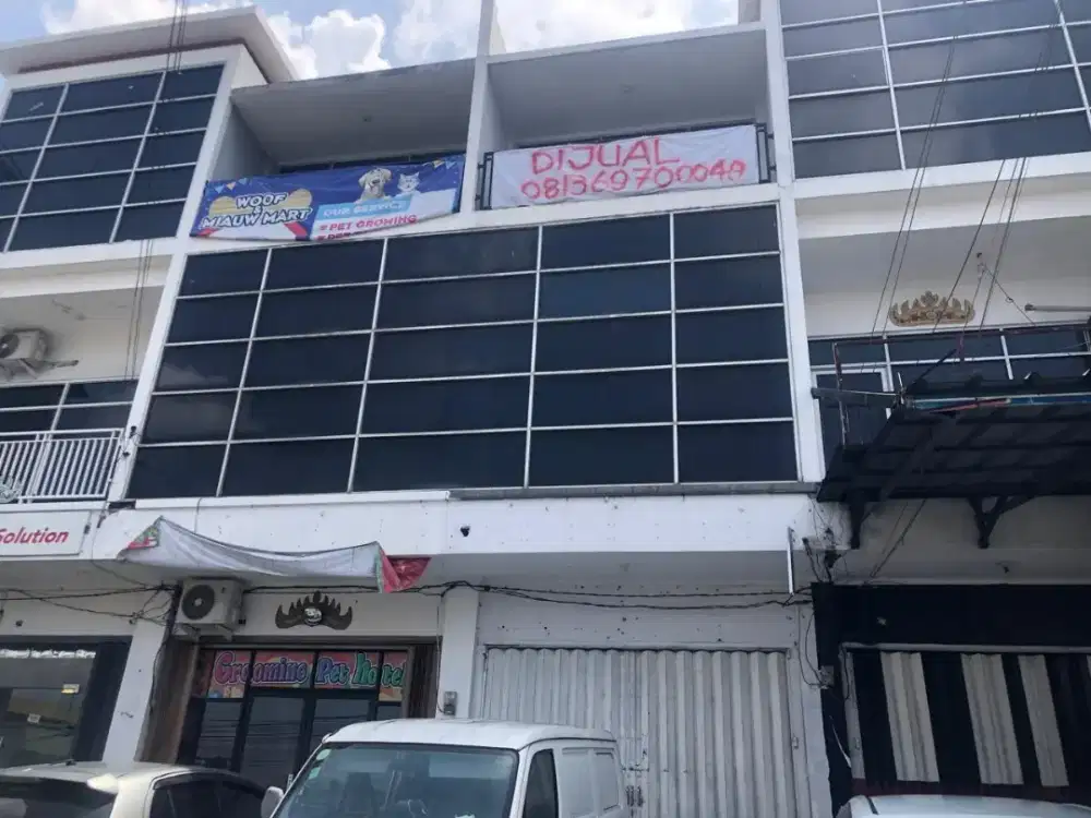 Dijual ruko 3 lantai