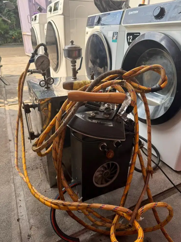 Dijual 1 Set Setrika Uap Boiler Industri!