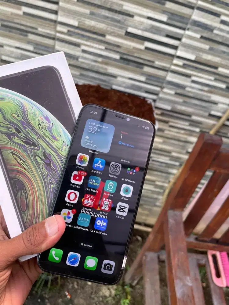 iphone xs 64Gb all opp