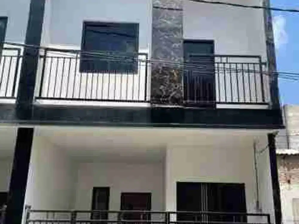 Baru Gress‼️Rumah Bronggalan Surabaya
(Daerah Ploso Timur)