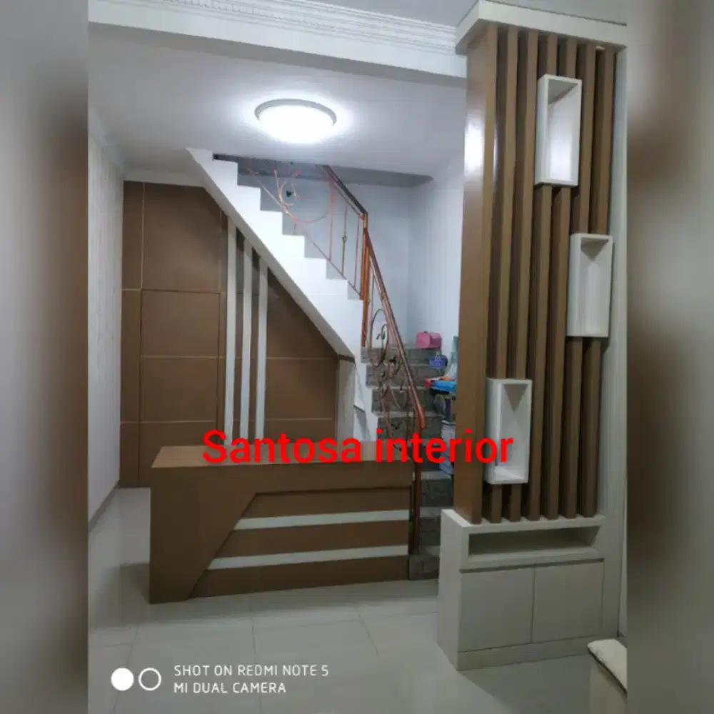 Meja resepsionis, partisi, walpanel