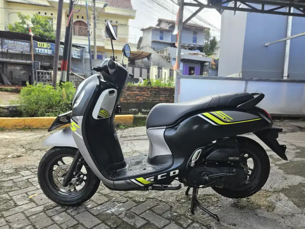 Honda Scoopy Donat 2023