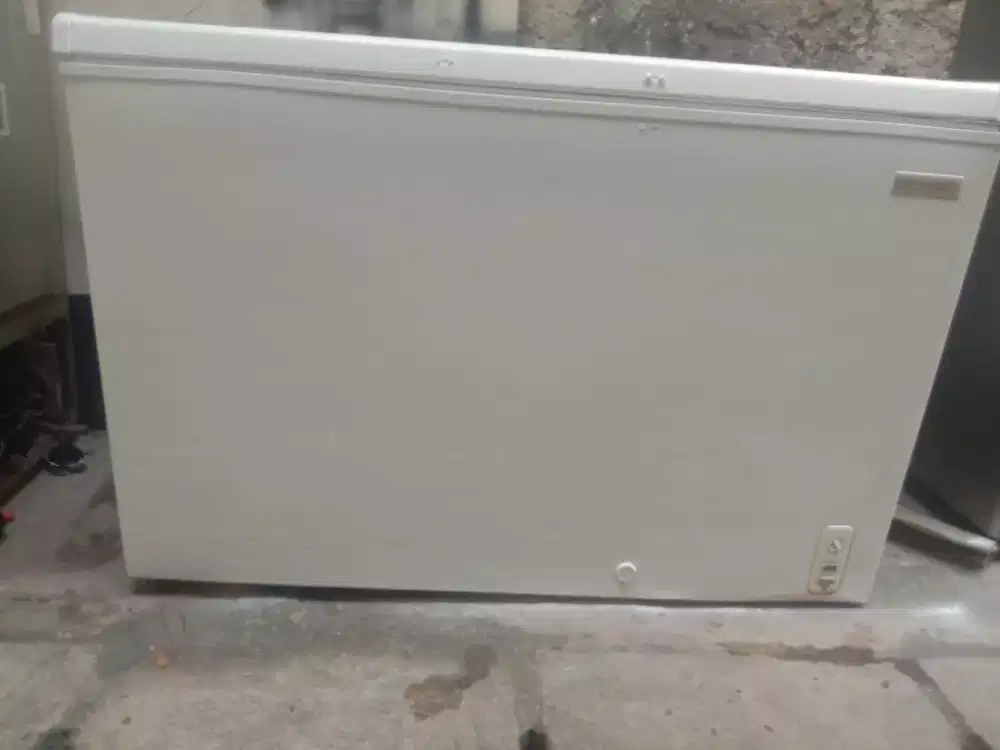 Freezer box 400ltr sansio