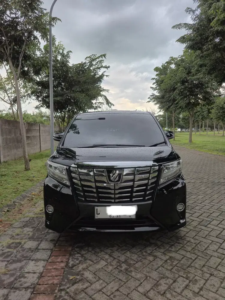 Toyota Alphard G' 2015
