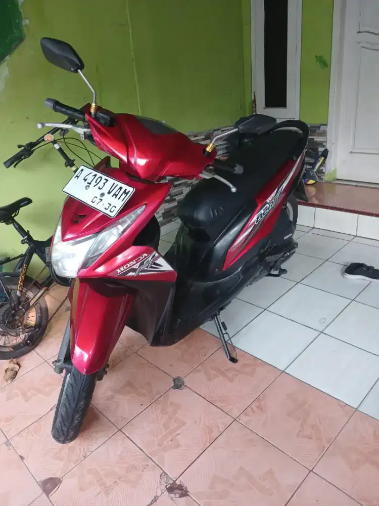 Beat 2015 Pajak On