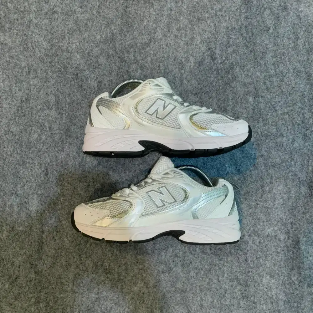 NEW BALANCE 530