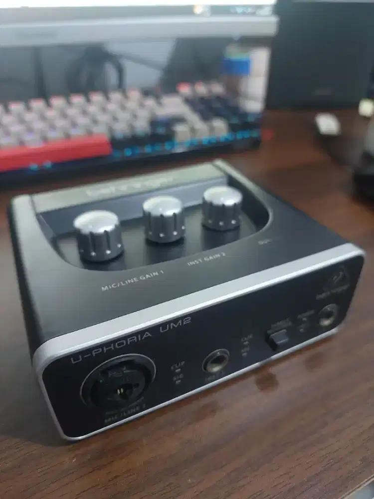 Sound Card Behringer UM2