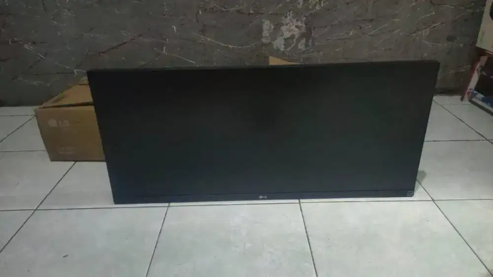 Jual monitor LG Ultrawide 29WP500 (29 inch 21:9)