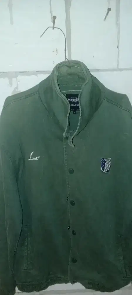Jaket Larusso x Aot