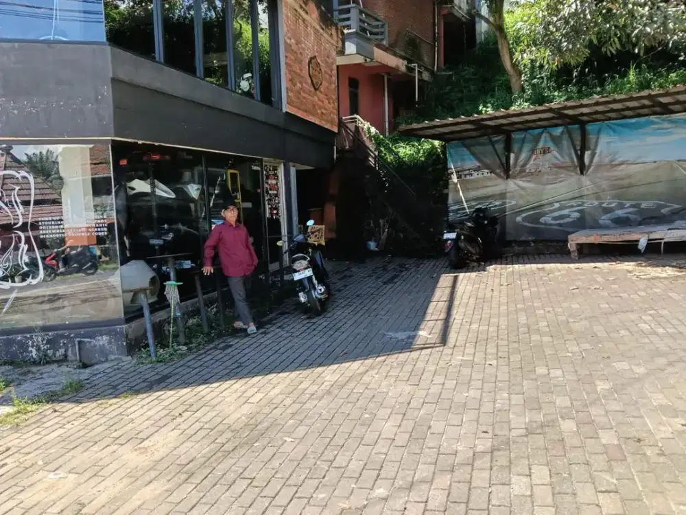 KOSAN 10 KMR + KAFE 240 M2 di JL JATINANGOR SUMEDANG