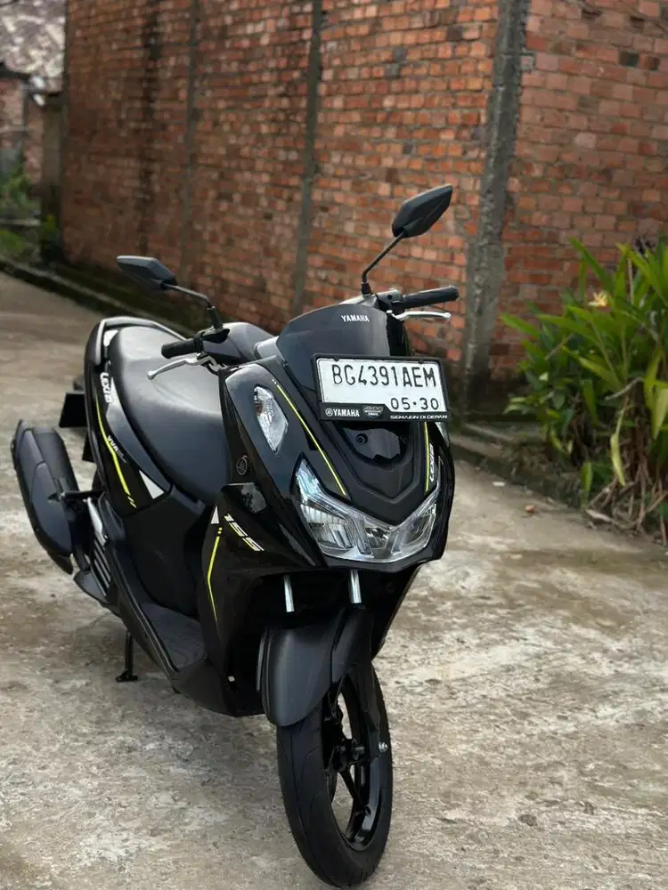 YAMAHA LEXI LX 155 VVA KONDISI SEPERTI BARU ,JARANG DI PAKAI KM 3 RIBU