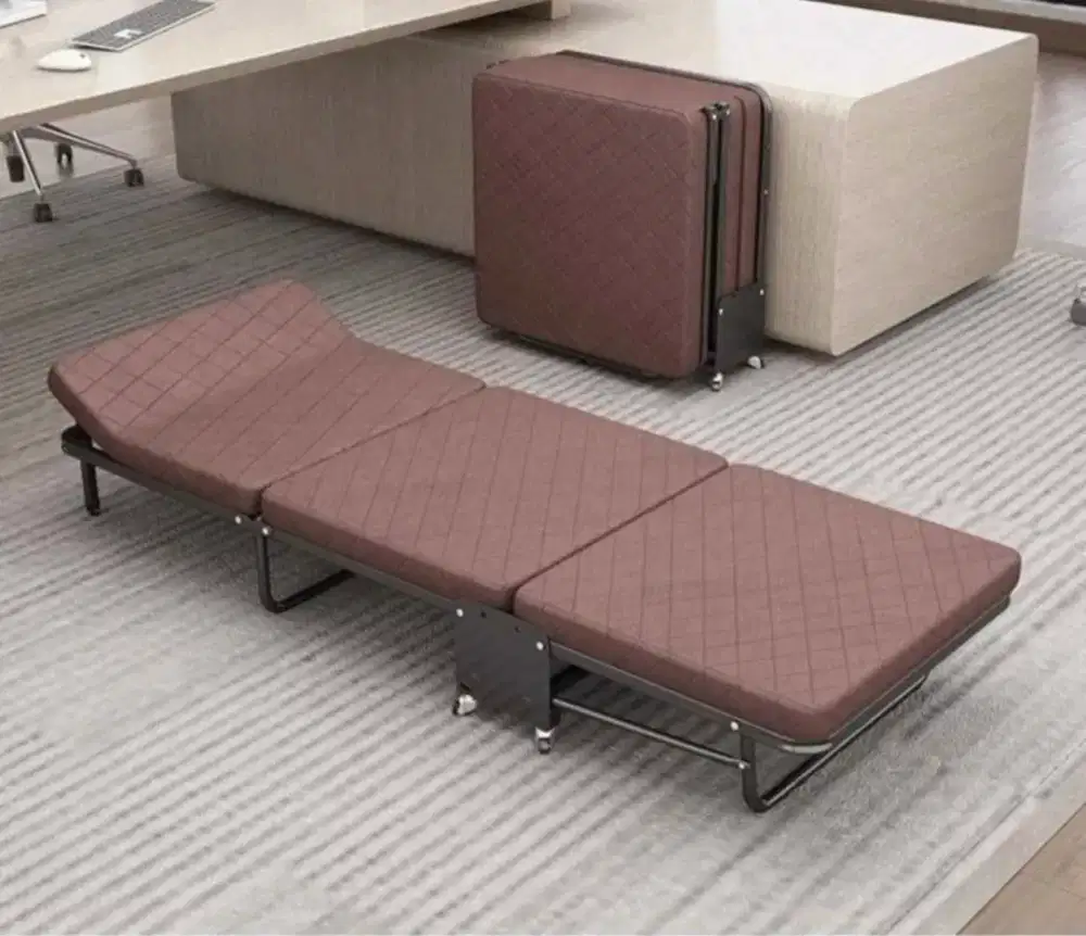 Tempat tidur lipat