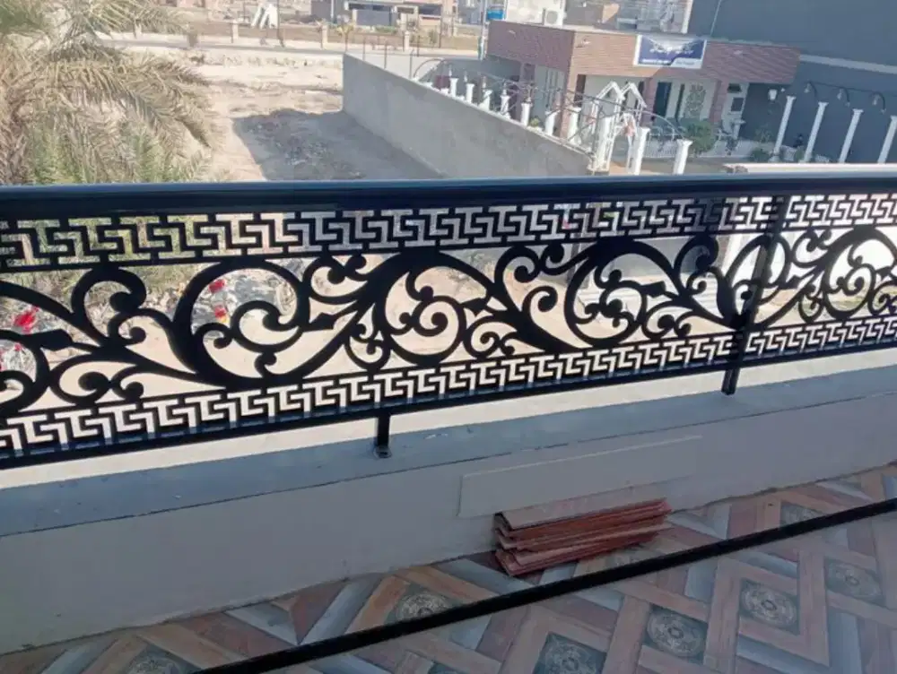 pagar balkon tempa lasik
