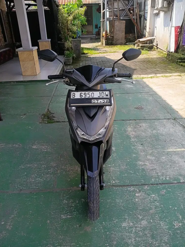 Honda beat 2023 abu abu