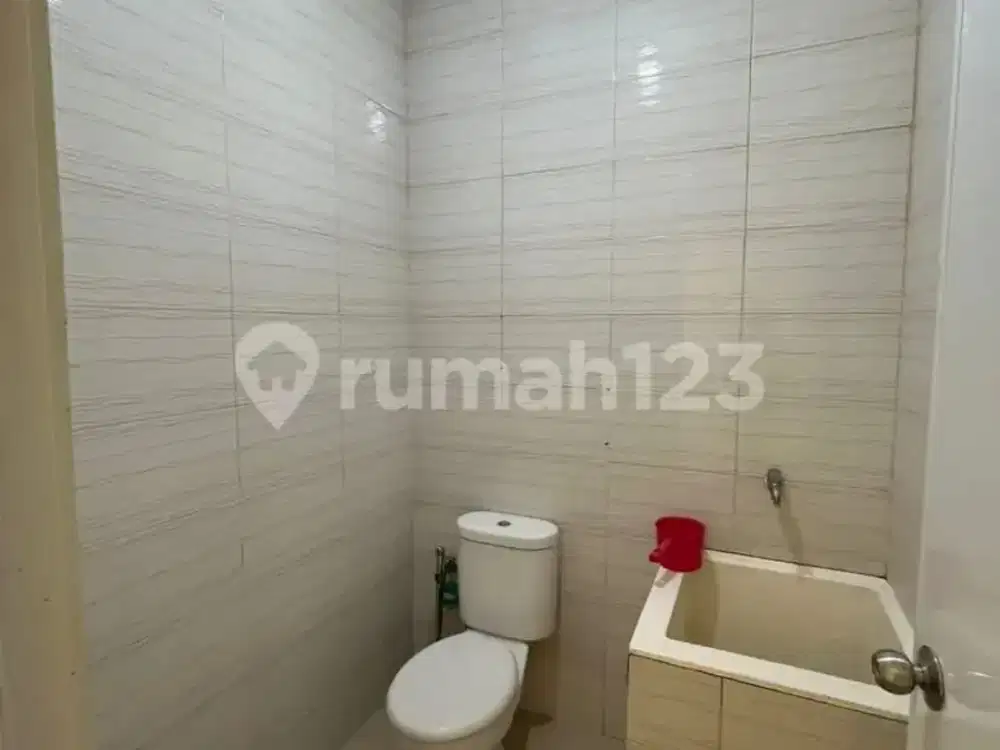 Disewakan Rumah Green Ara Harapan Indah 2BR Lokasi Strategis