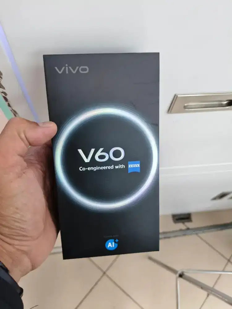 Jual HP Vivo V60