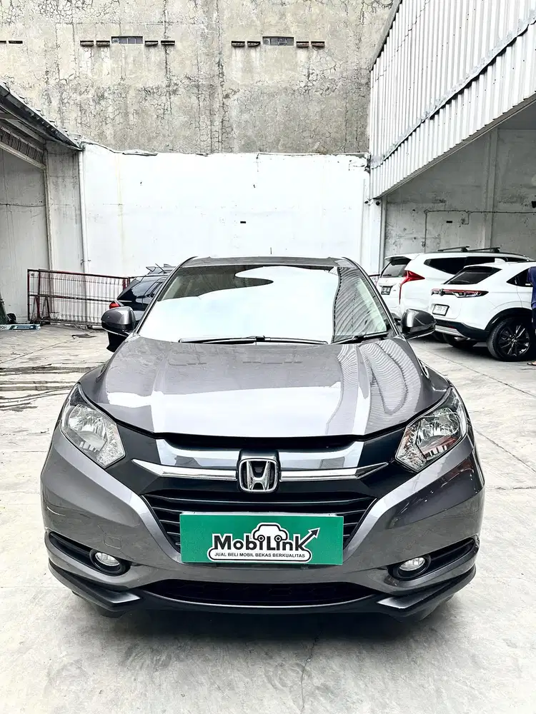 DP 15 JUTA, PAJAK 04.2027, HONDA HRV 1.5 E CVT AT 2017