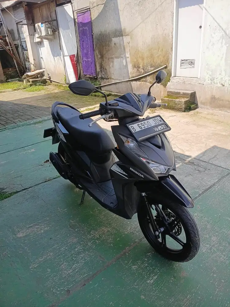 Honda beat 2023 abu abu hitam