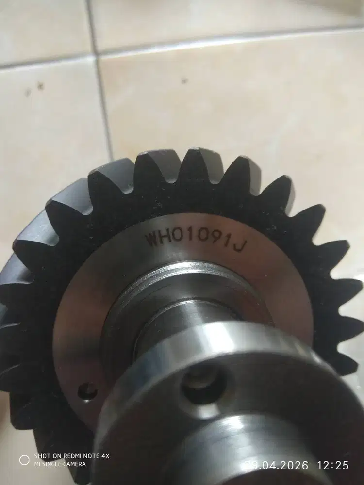 BALANCING CAMSHAFT TOYOTA