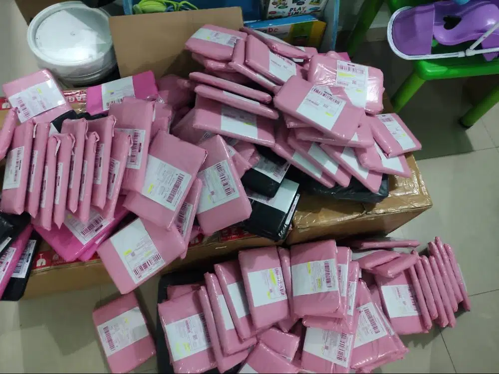 DI BUTUHKAN STAFF PACKING LANGSUNG KERJA URGENT