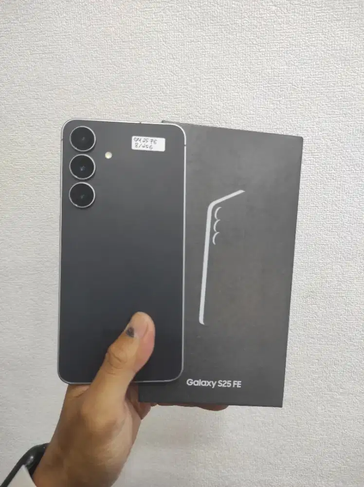 Samsung s25 FE 8/256