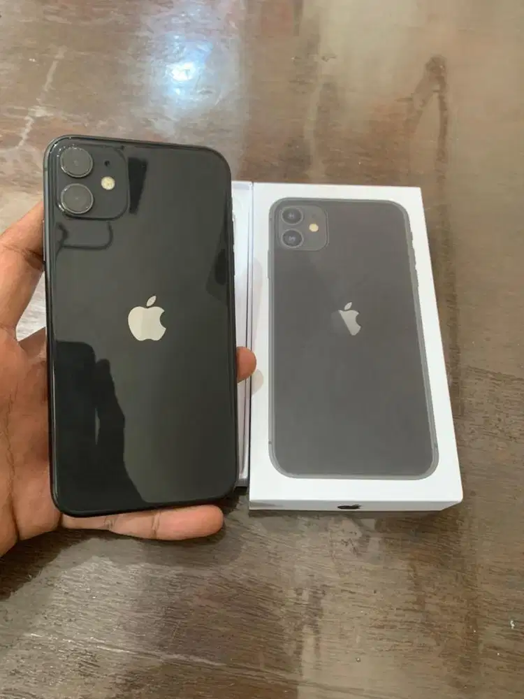 iPhone 11 Basic 64Gb Ex Inter All Provider Bergaransi