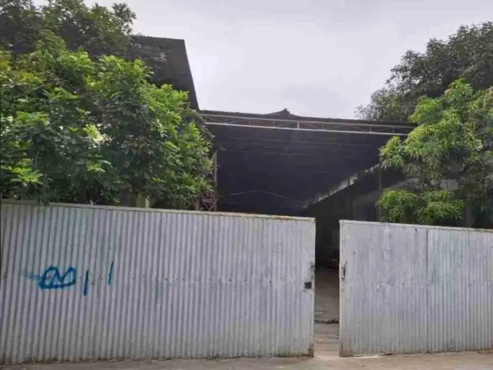 Dijual Murah ,Gudang dengan Lahan dan Rumah ex Workshop di Cikiwul Bantar Gebang Bekasi