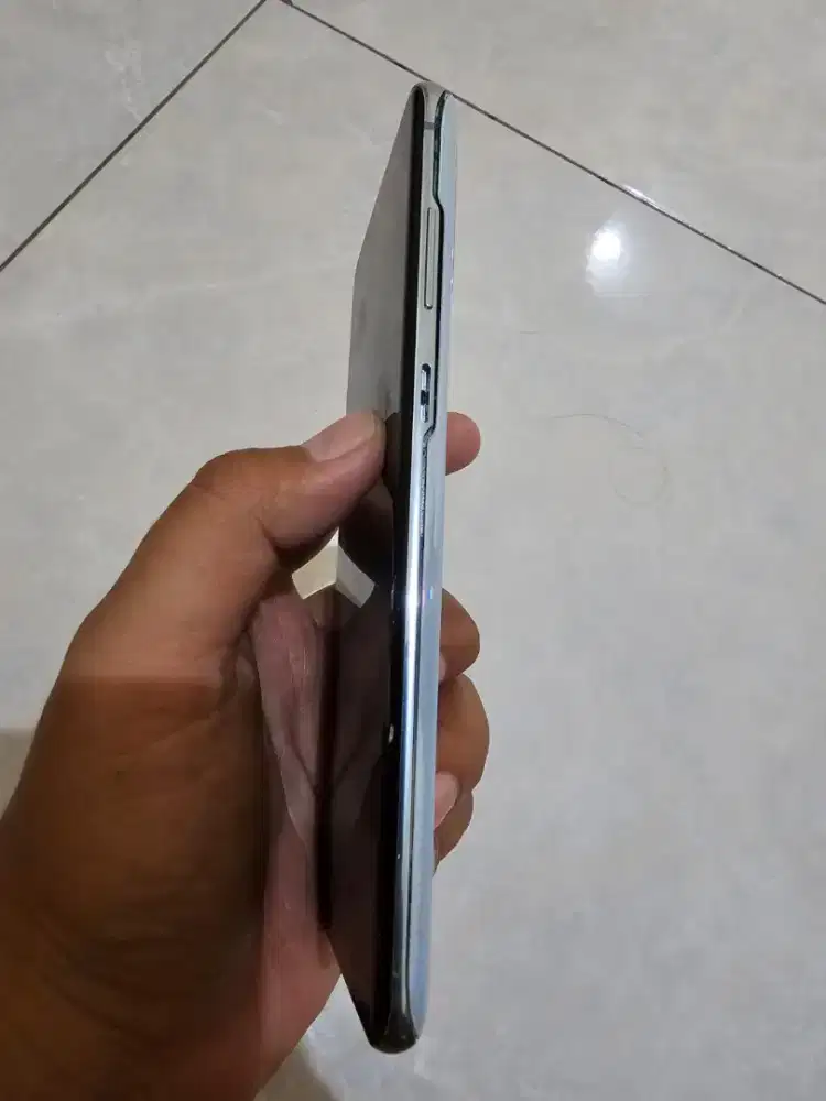 Samsung s20+ second