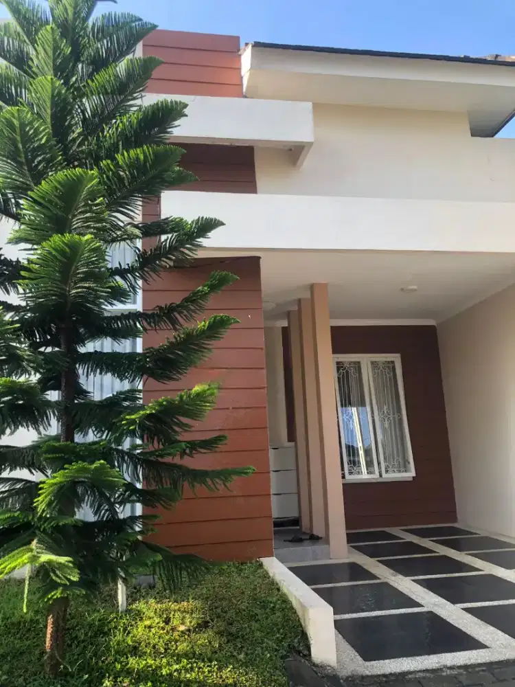 Rumah Minimalis di Karangploso Malang siap huni