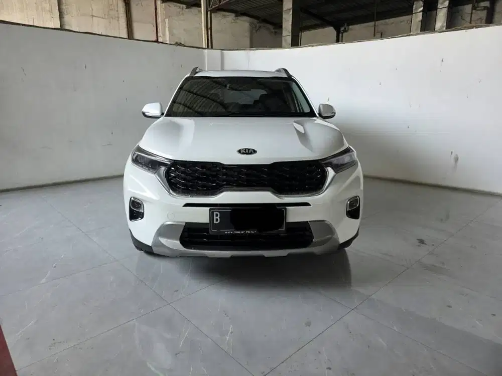 Kia Sonet Priemer AT ( Matic ) 2021 Putih Km 64rban Mulus Siap pakai