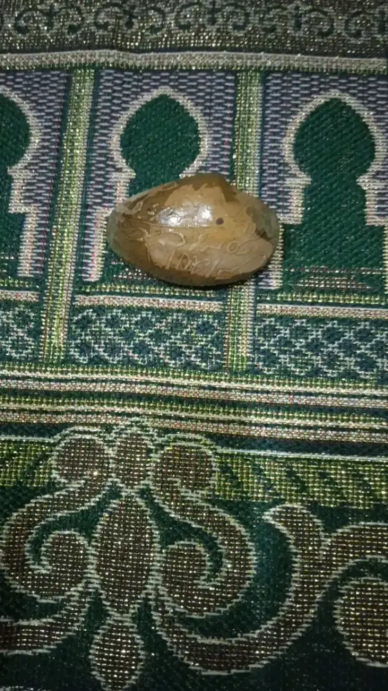 Batu Bungkem untuk Koleksi