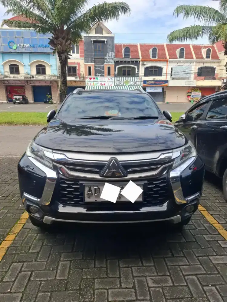 Dijual Pajero Sport Dakkar 4x2 A/T