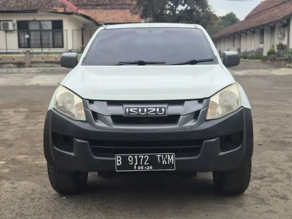 Isuzu dmax dc 2.5L 4x4 tahun 2013