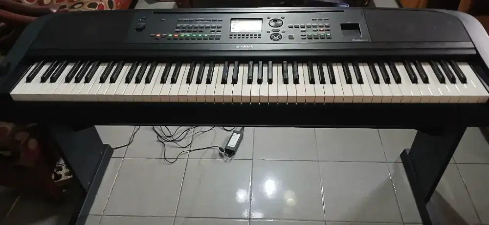 Yamaha DGX-670B Digital piano