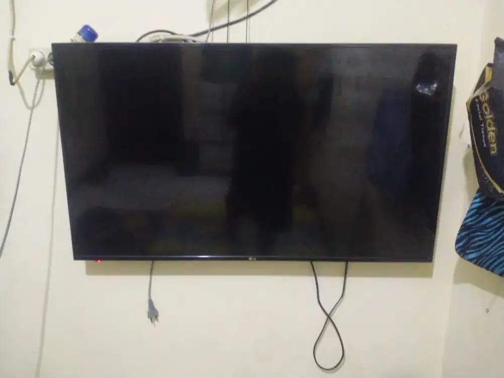 TV LG 43 inch ANALOG