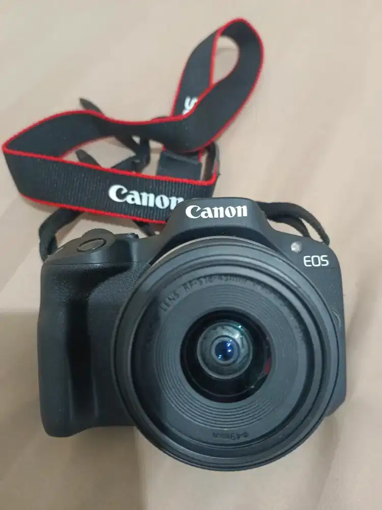 Canon mirrorless R50 kit