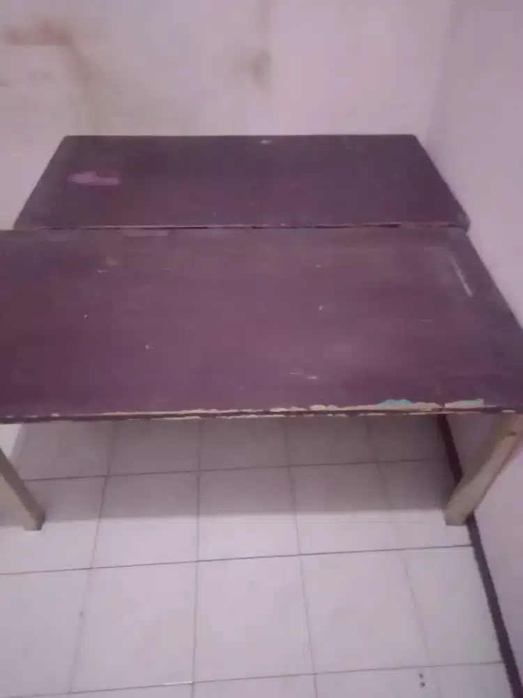 Jual meja ada 2 biji bisa dilepas