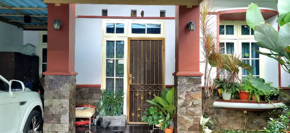 Disewakan rumah Vila Dago Pamulang