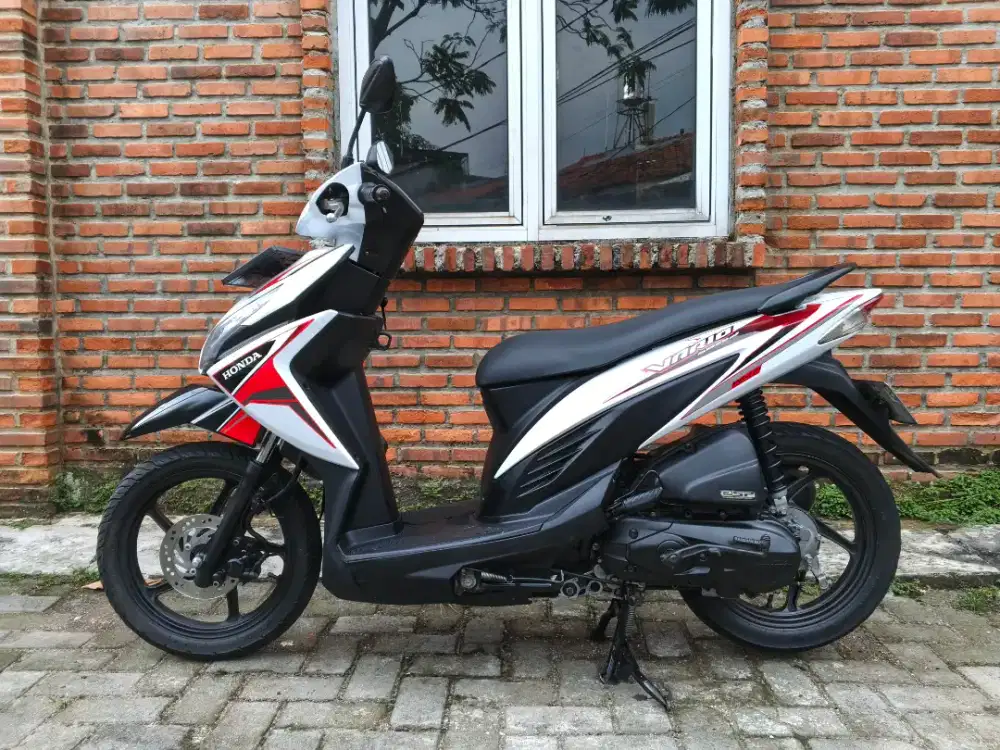 Honda Vario 110 LED ESP 2017 Mulus Pajak On Panjang