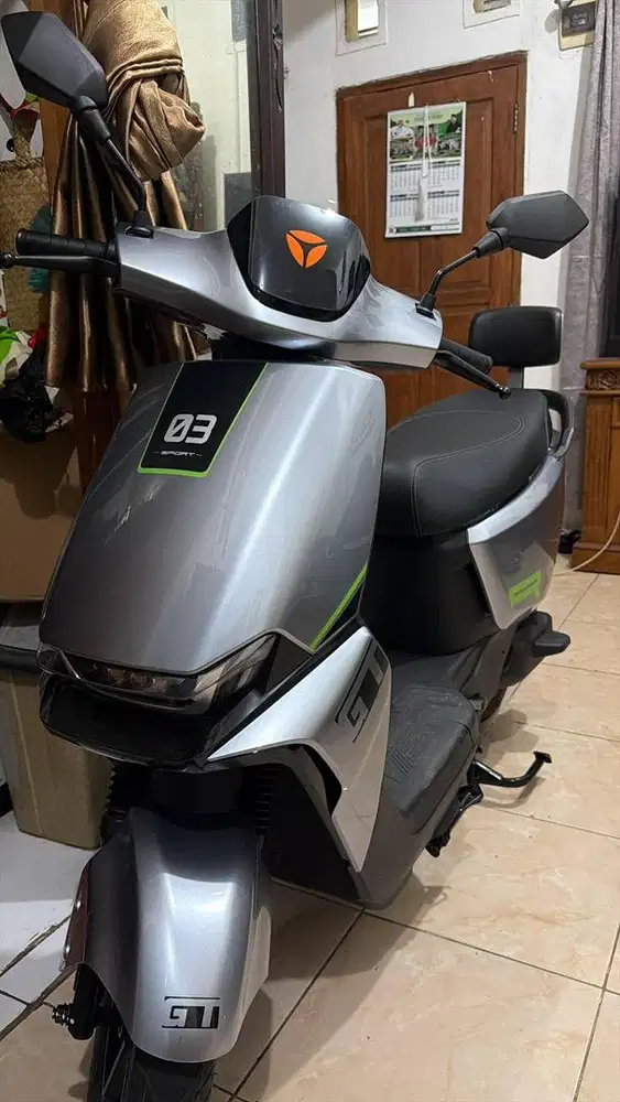 Di jual yadea gt30 racer sport