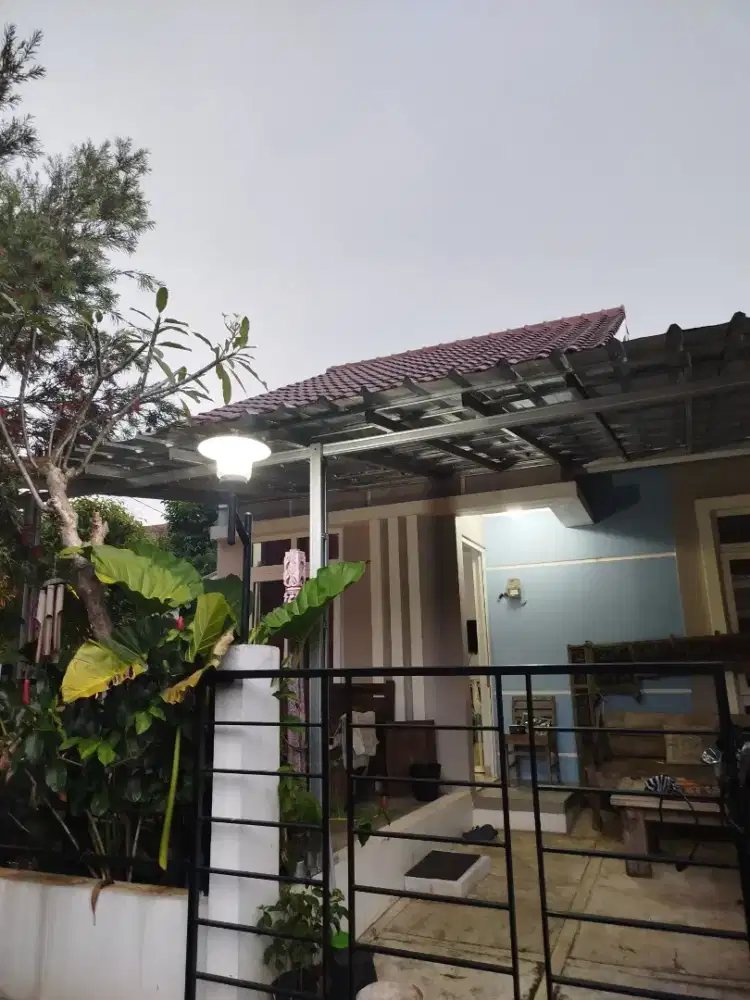 Kost Eksklusif untuk Pria Pekerja
