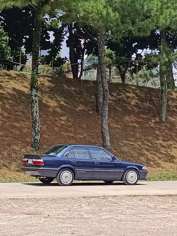 Toyota Corolla 1990 Bensin
