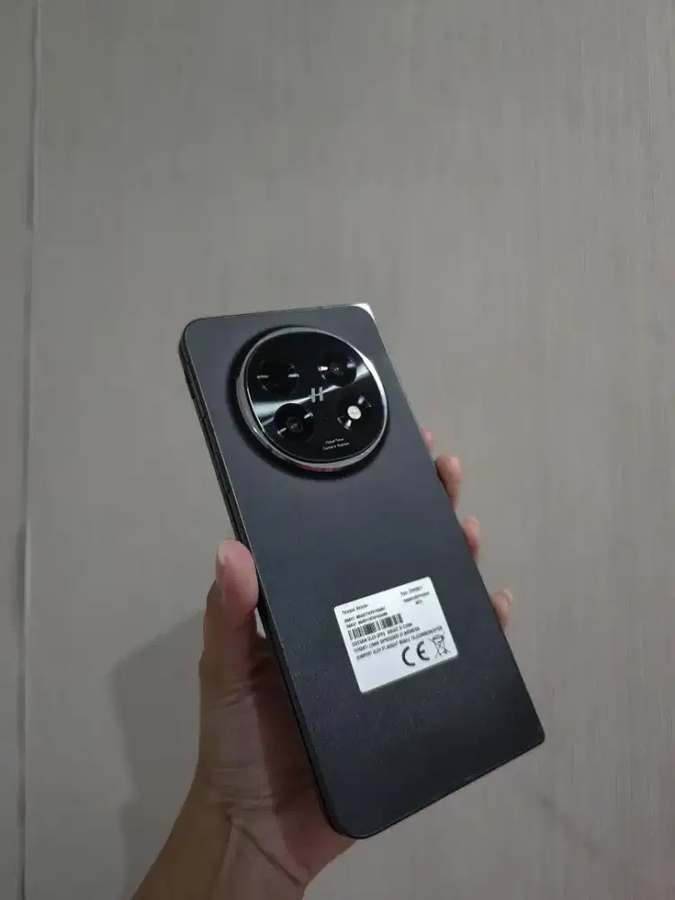 Oppo Find N5 16/512Gb Resmi