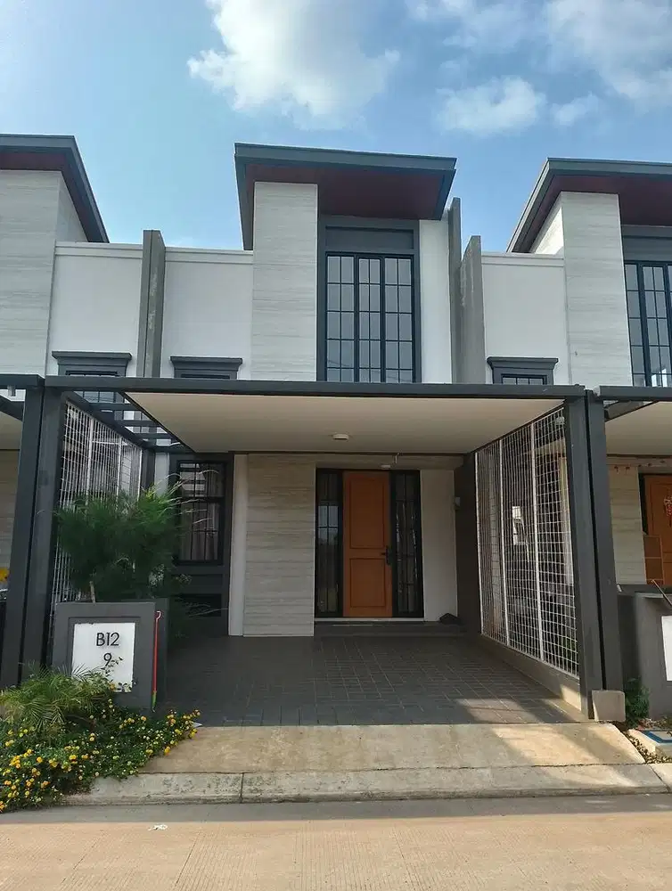 Disewakan 1 rumah baru di dalam cluster