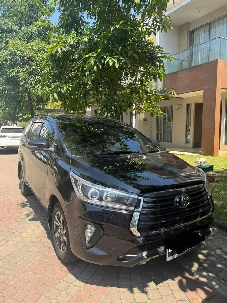 INNOVA V 2.4 2022