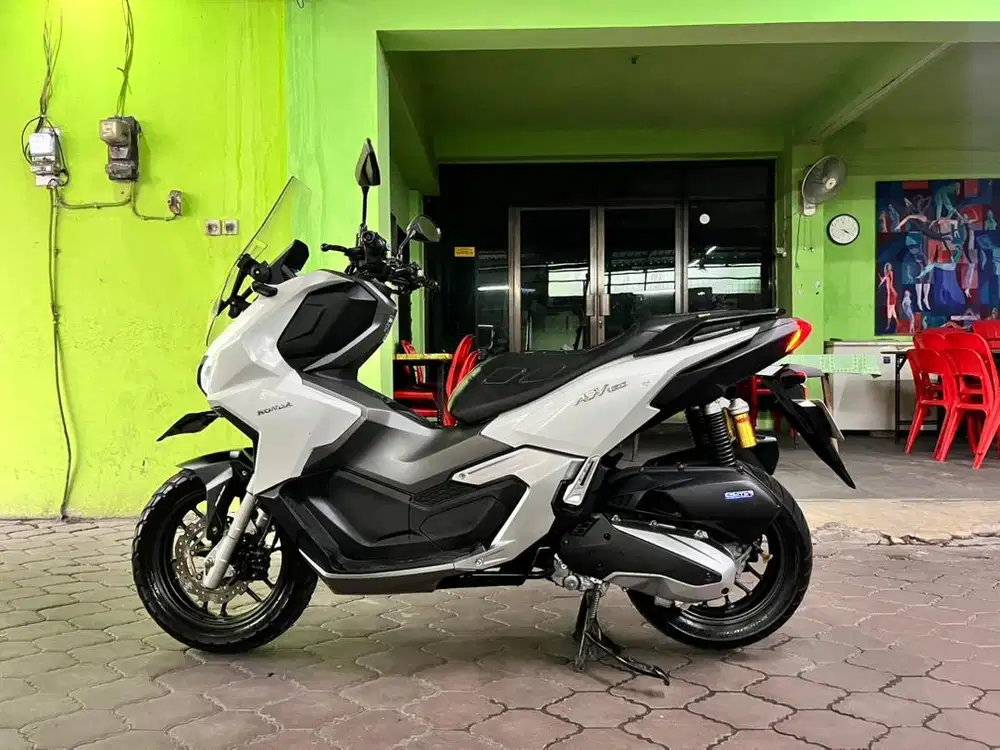 Honda ADV 160 CBS 2023 Putih